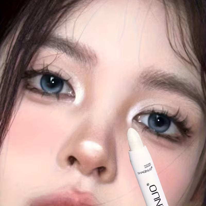 Sparkling Eye Highlighter